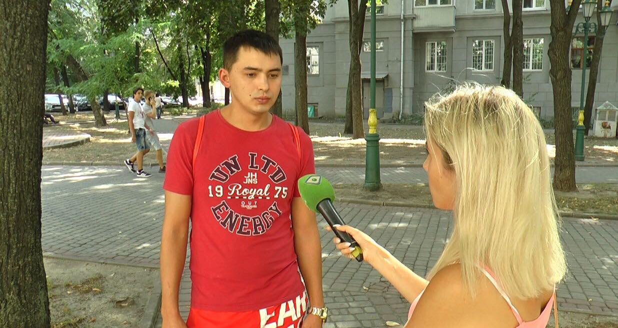 «Что ты снимаешь, л*х?»: потерпевший от рук полицейских написал заявление