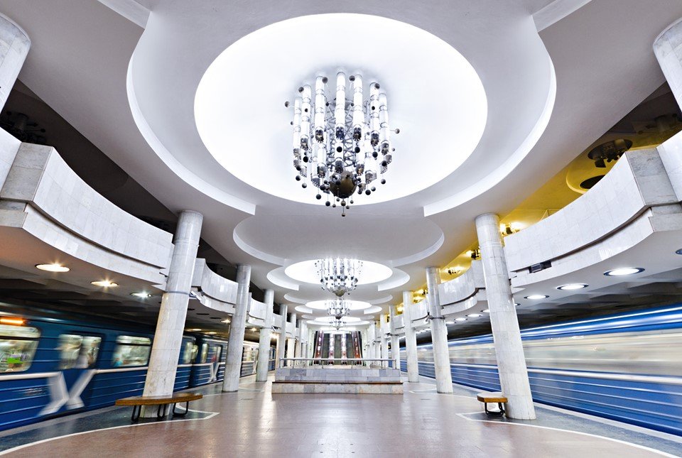 Сегодня харьковское метро будет работать на час дольше