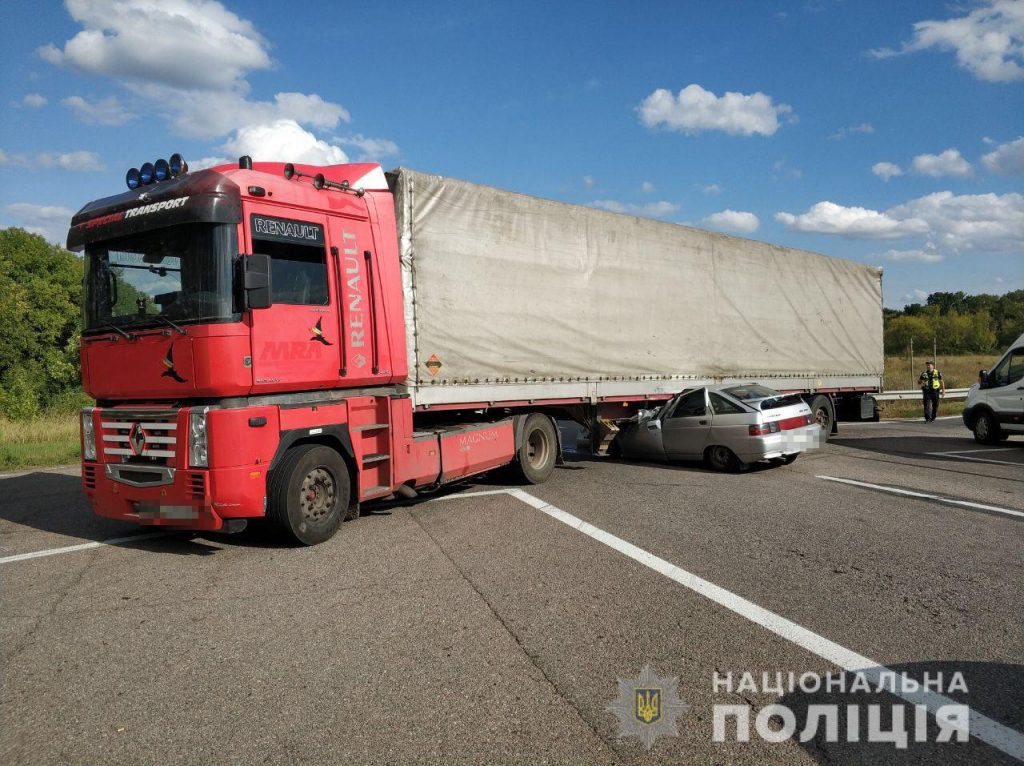 В результате ДТП на Харьковщине погибло трое людей