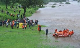 Наводнения в Индии: более сотни погибших