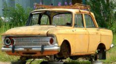 В Харькове будут убирать брошенные машины