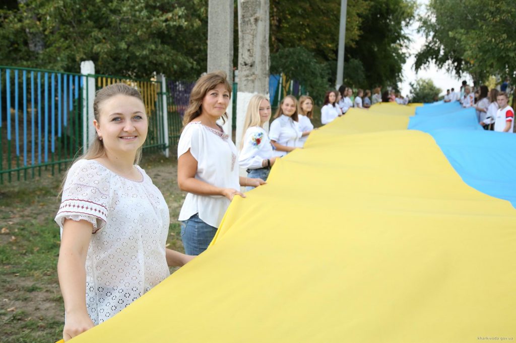 Жители Ольшан отметили День освобождения поселка