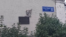 В Индустриальном районе во время пожара в квартире девятиэтажного дома спасли мужчину (фото)