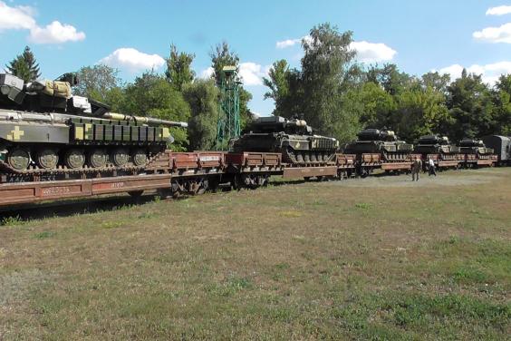 В Харькове для ВСУ передали 10 отремонтированных танков