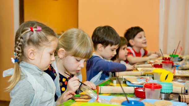 Ігри та арттерапія: у дошкільних закладах застосовують креативні методи навчання (відео)