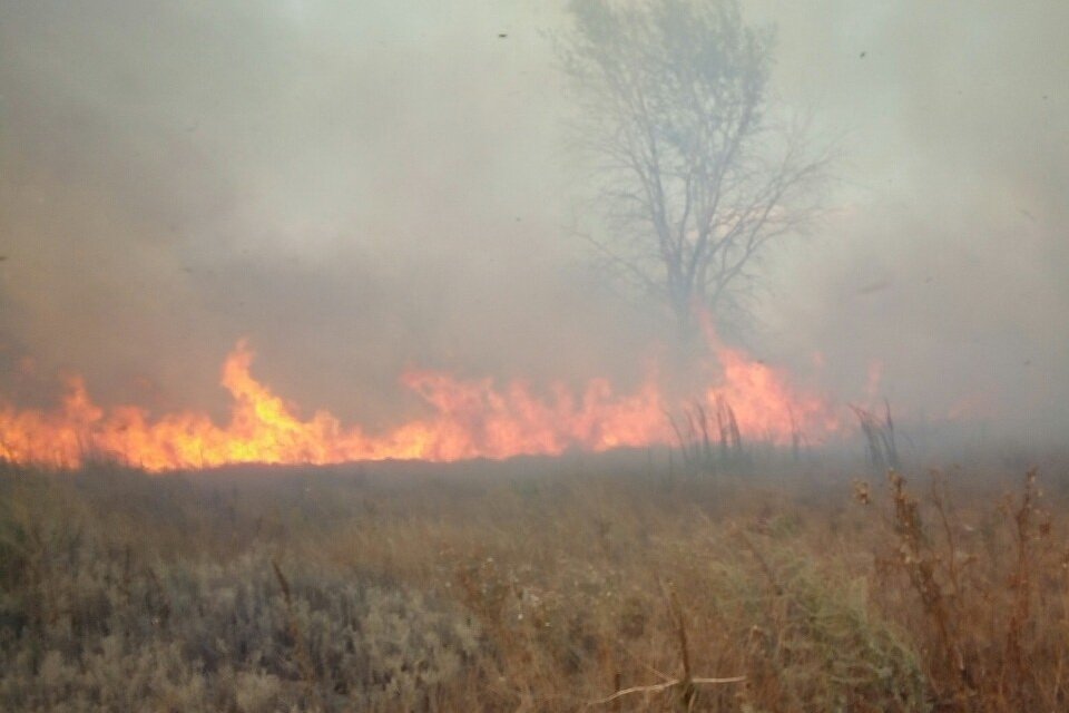 На полигоне в Башкировке сохраняются отдельные очаги пожара