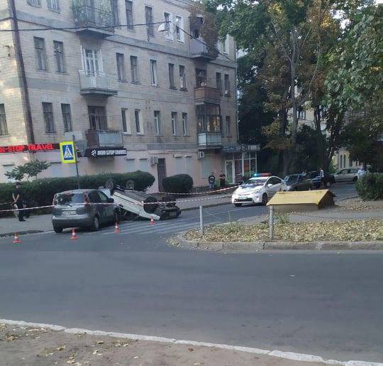 На ул. Данилевского произошло ДТП с «переворотом»