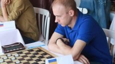 Харьковчанин выиграл чемпионат Европы по шашкам