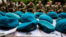Штормовые береты отметили первую годовщину основания отдельной бригады морской пехоты (фото)