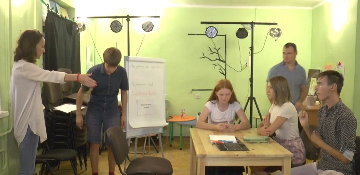 Чай та спілкування: курси державної мови у Харкові (відео)