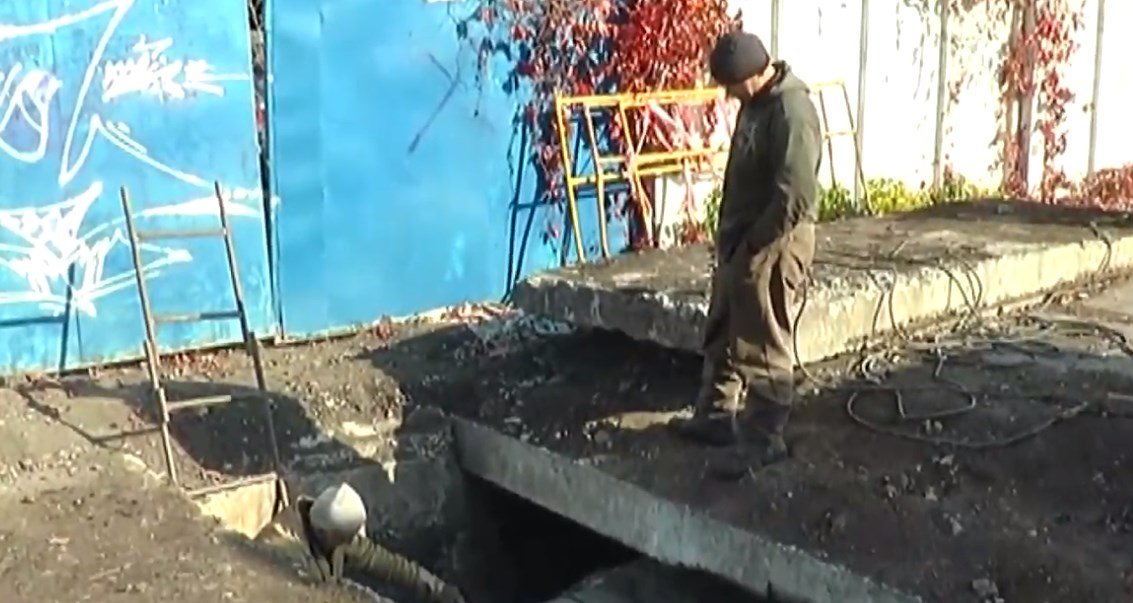 Більше трьох місяців без гарячої води: як виживають мешканці 13 будинків в одному з районів Харкова (відео)