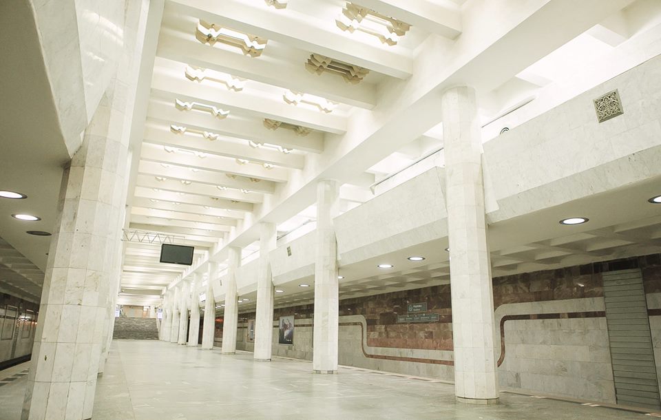 В вестибюлях харьковского метро подключено 40 терминалов пополнения E-ticket