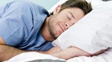Дневной сон снижает риск инфаркта и инсульта в два раза — ученые
