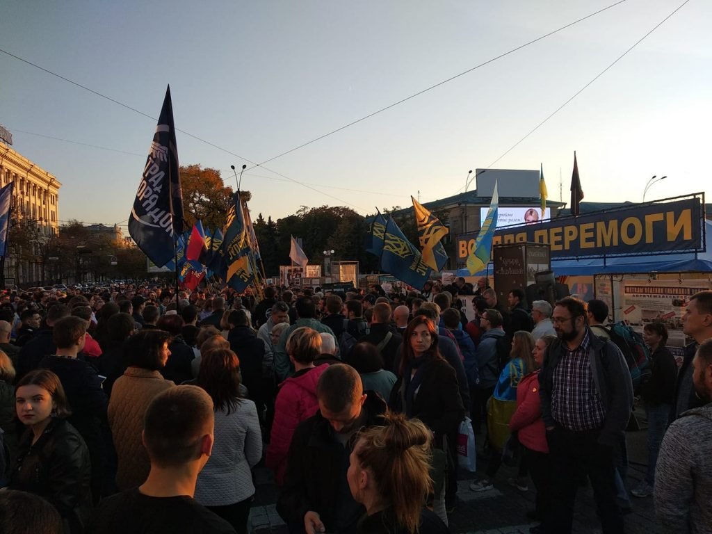 Очень худой мир. Что волнует харьковчан в формуле Штайнмайера?
