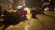 Полиция сообщила детали аварии на Валентиновской