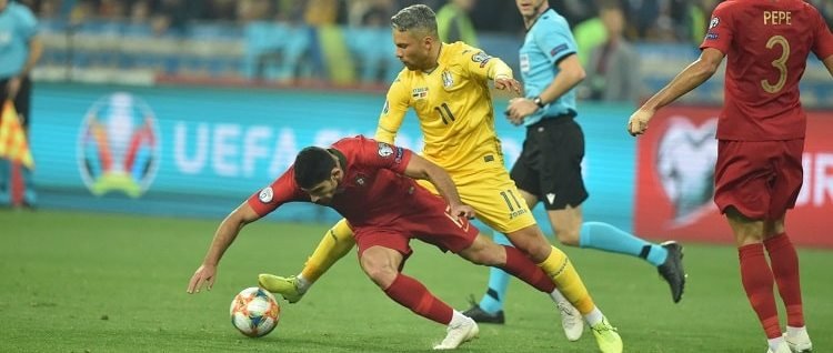 Сборная Украины по футболу выиграла у Португалии