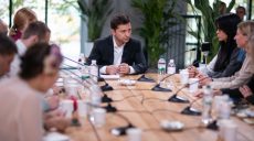 Зеленский не будет поддерживать на выборах Кернеса