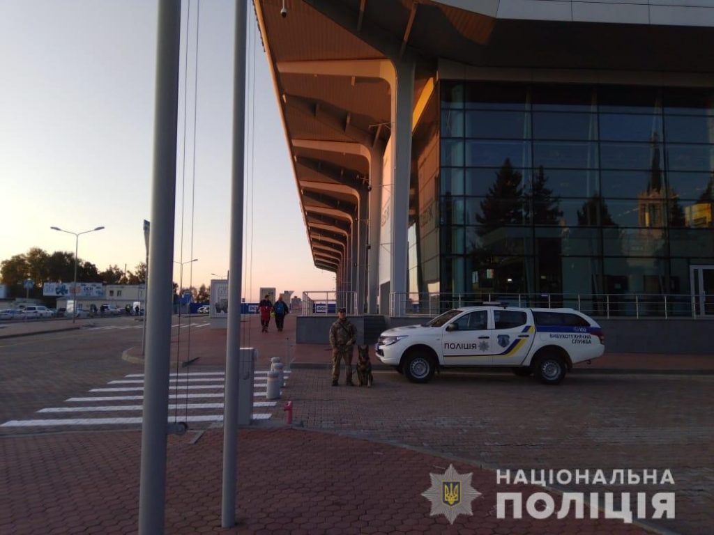 Полиция не обнаружила взрывчатку на ключевых транспортных коммуникациях Харькова