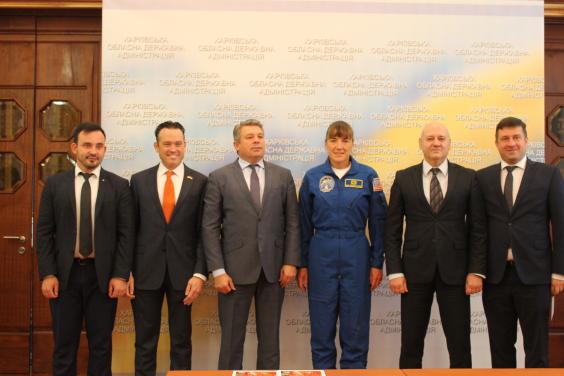 Американская астронавтка посетила Харьков
