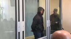 Кинул гранату в машину таксиста: обвиняемый не считает себя виновным (фото)