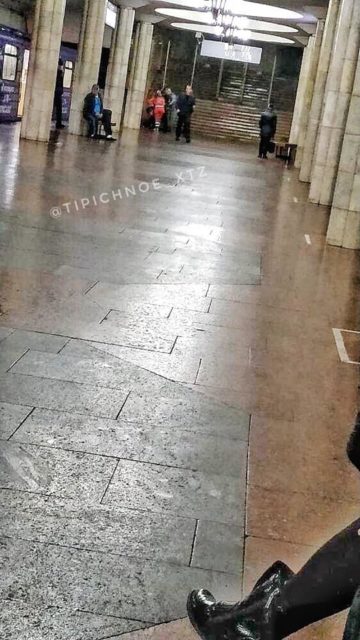 В метро Харькова умер мужчина (фото)