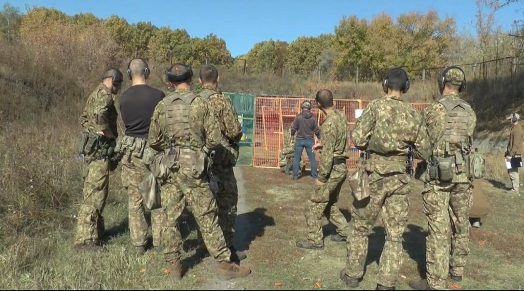 В Харькове силовики участвовали в соревнованиях по практической стрельбе
