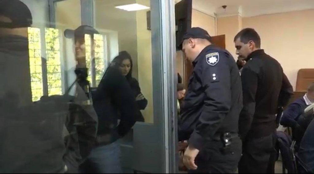 Обвиняемым в деле про теракт возле Дворца спора продлили меру пресечения