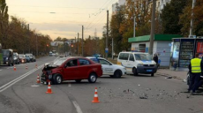 В ДТП на одном из харьковских перекрестков пострадал маленький ребенок (фото)