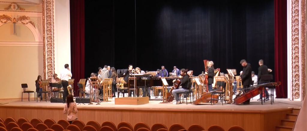 Оркестранти Харківської філармонії зіграли з саксофоністами з Китаю та Польщі (відео)