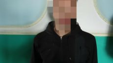 В электричке у пассажира украли два телефона и 12 тыс. гривен