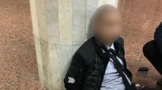 Появилось видео стрельбы в метро Харькова (18+)