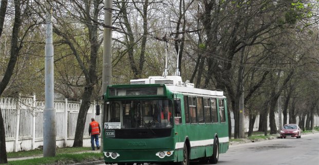 Запрещено движение троллейбусов