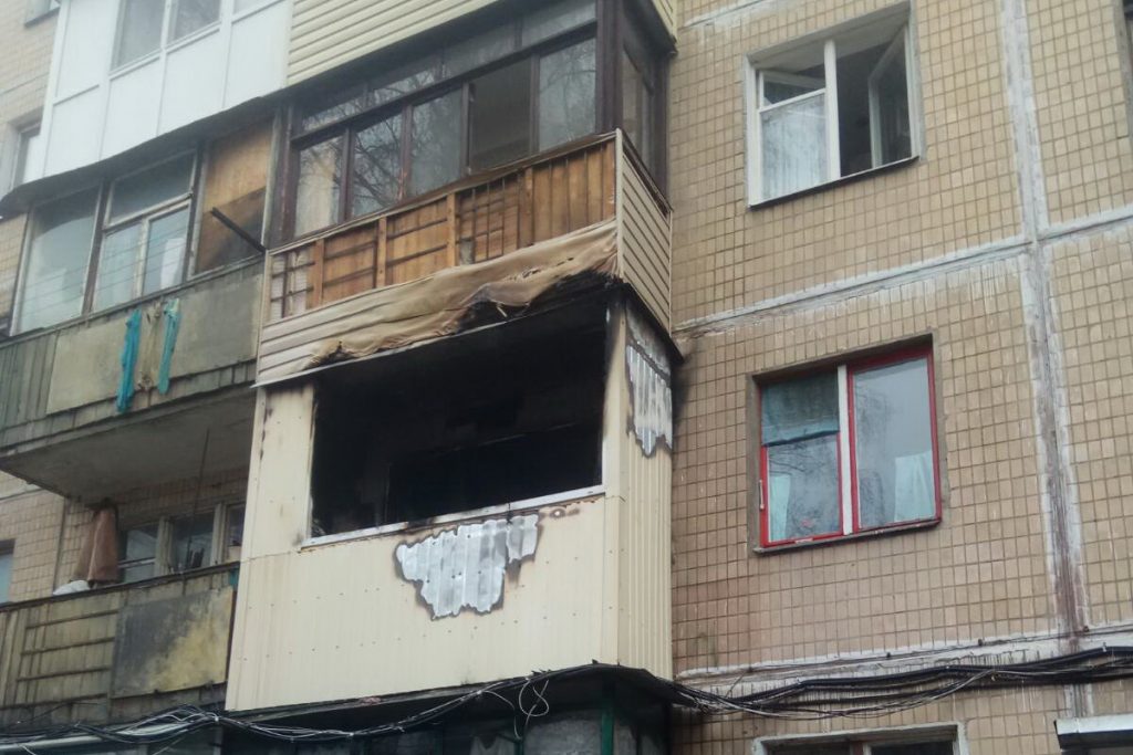 В Московском районе сгорели балконы многоэтажки (фото)