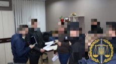 Руководители департамента Харьковского горсовета подозреваются в крупной растрате (фото)