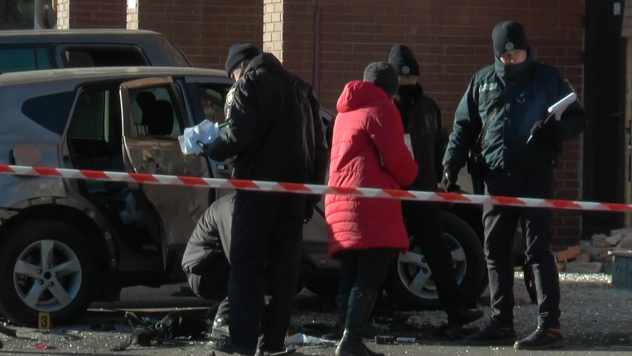 Замах на вбивство: усі подробиці вибуху автомобіля адвоката у Харкові (відео)