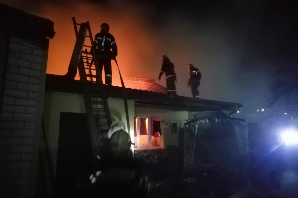 Большой пожар ликвидирован под Харьковом (фото)