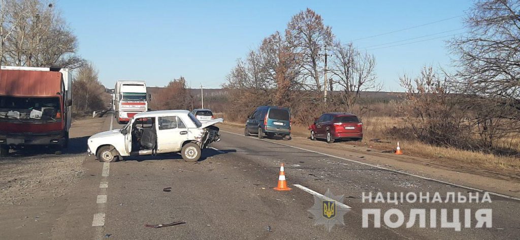 В Харькове в результате аварии пострадала женщина (фото)