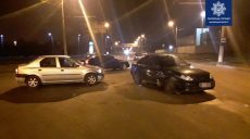 На Роганской столкнулись Dacia Logan и Daewoo (фото)