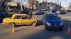 На Клочковской в ДТП пострадала женщина (фото)