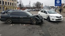 В ДТП на Полтавском шляхе пострадала женщина (фото)