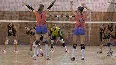 Харківські волейболістки здобули перші перемоги (відео)
