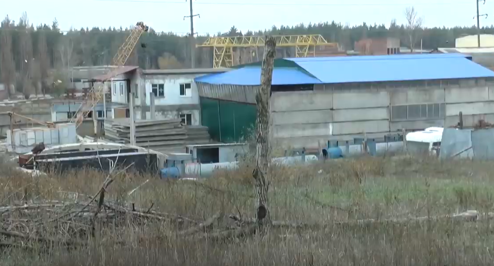 Нелегальний цех, або Звідки на харківських АЗС неякісне пальне (відео)