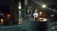 Шестую годовщину харьковского Евромайдана отметили детской патриотической песней (фото)