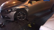 На Московском проспекте ВАЗ столкнулся с Volkswagen (фото)