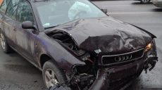 На Салтовском шоссе ЗИЛ столкнулся с Audi (фото)