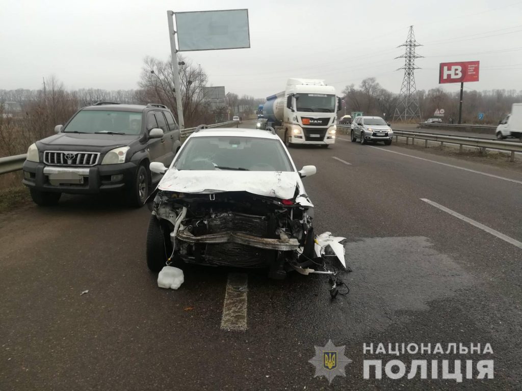 В результате ДТП на Харьковщине погиб водитель легкового автомобиля