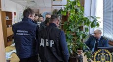 Таможенник подозревается в злоупотреблении служебным положением