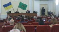Кернес настаивает на законности строительства дороги через рынок