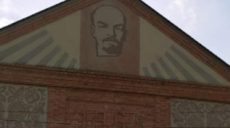 На Харьковщине в здании сельского клуба демонтировали изображение Ленина