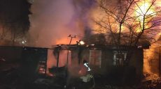 В Харькове во время пожара в частном жилом доме обнаружено тело погибшего (фото)